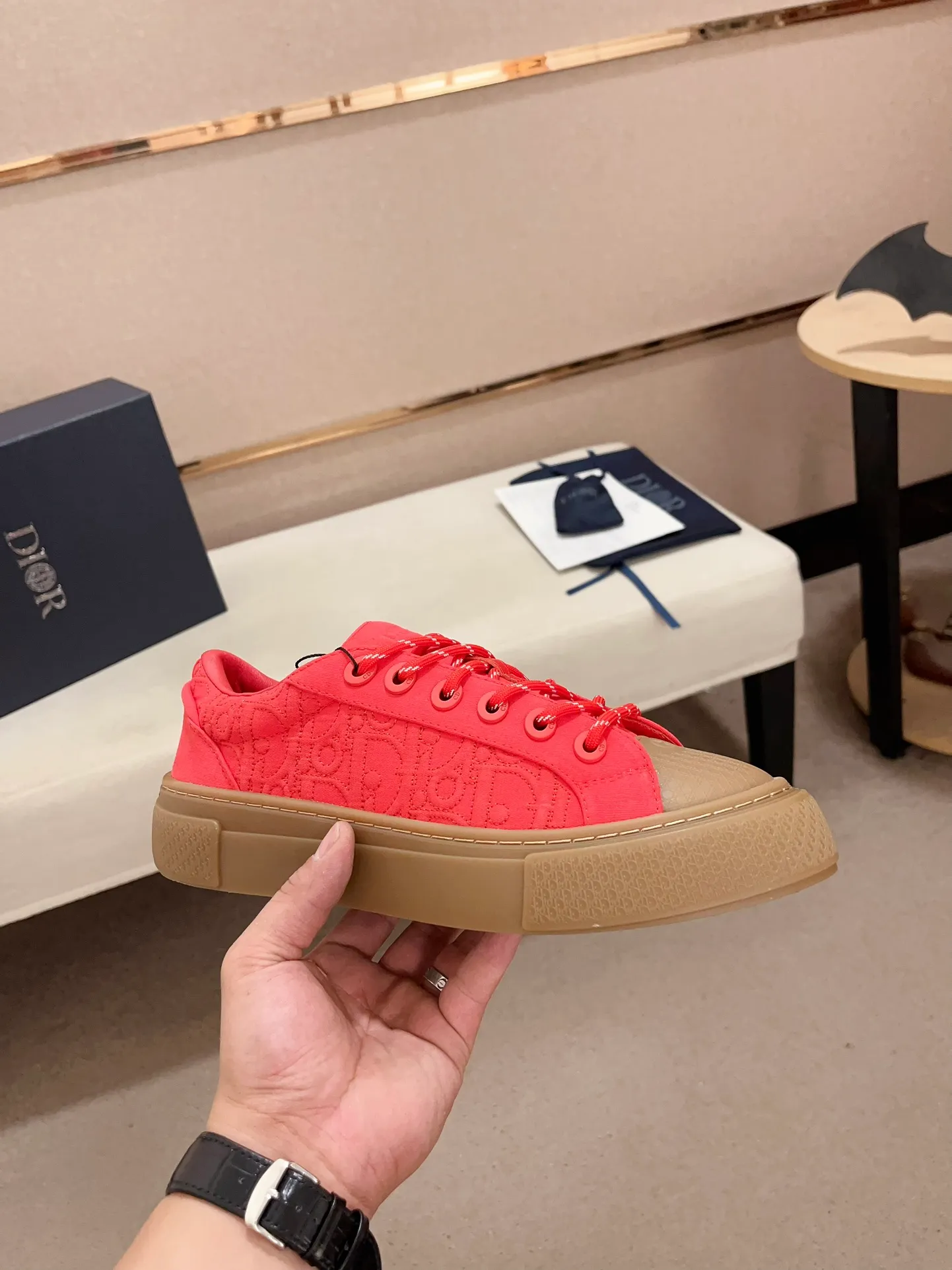 Men's shoes 💰: 680💰 [Dior·Dior] Top 🔍Couple model 💏🔍New casual sports style couple shoes, new four-season design, perfect workmanship, lace-up lazy style to create cabinet quality, upper: imported first-layer cowhide, sheepskin lining is soft and comfortable, ultra-light TPU wear-resistant outsole, simple, versatile fashion men's shoes, excellent color code number 35--44